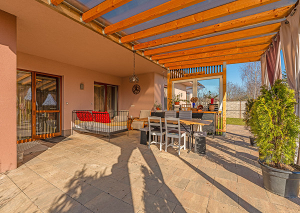 Na predaj rodinný dom s možnosťou ďalšej výstavby v Macove