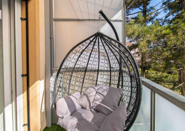 Na predaj kompletne zrekonštruovaný byt s balkónom v Hlohovci