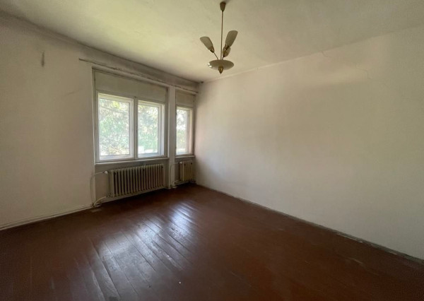 Exklzívne na predaj veľký 7 izb. RD- Partizánske / Veľké Bielice