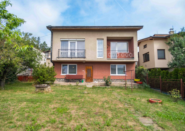 Na predaj rodinný dom vo Svite v mestskej časti Podskalka