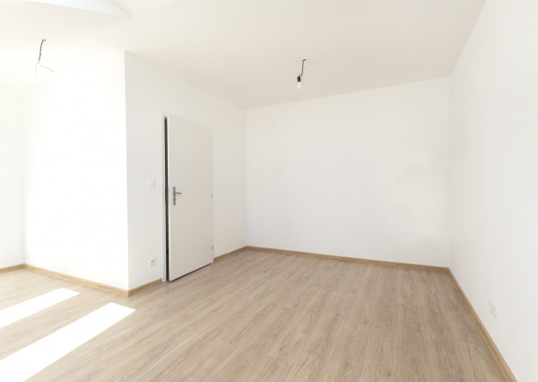 Na predaj 4 izbová bytová jednotka v dvojdome v Lehniciach