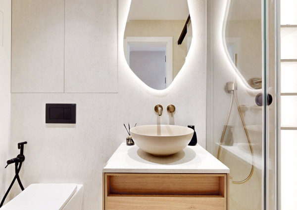 LUXUSNÝ 4i PENTHOUSE S ÚCHVATNOU TERASOU, panoramatickými výhľadmi a parkovaním