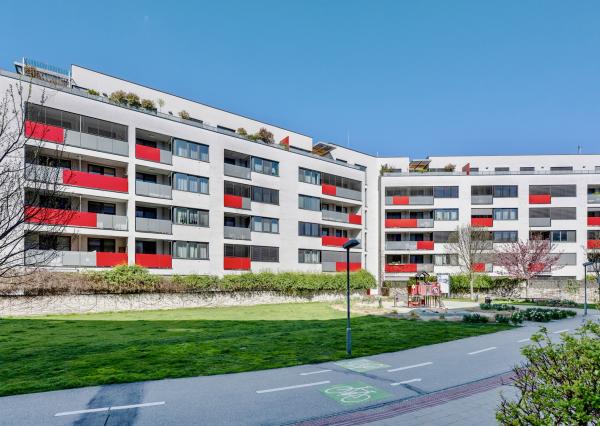 LUXUSNÝ 4i PENTHOUSE S ÚCHVATNOU TERASOU, panoramatickými výhľadmi a parkovaním