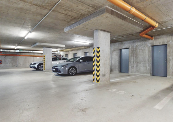 LUXUSNÝ 4i PENTHOUSE S ÚCHVATNOU TERASOU, panoramatickými výhľadmi a parkovaním