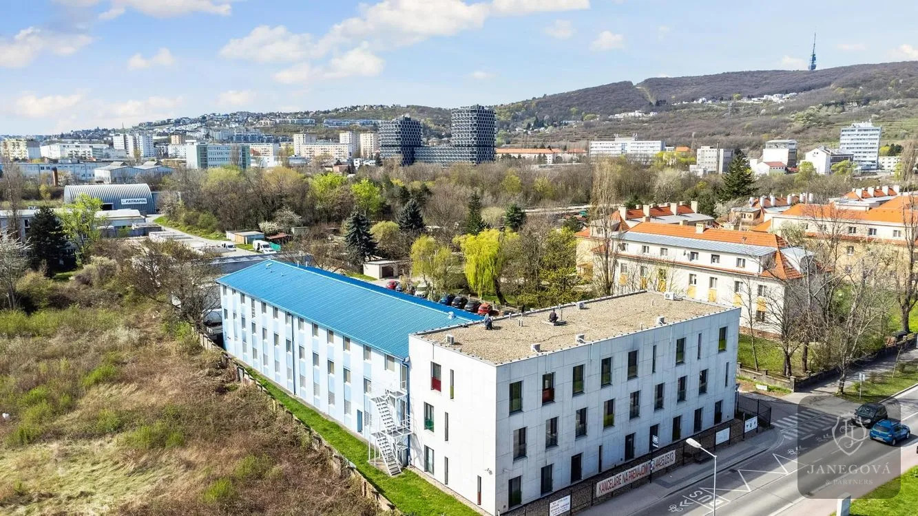 PREVÁDZKOVO - UBYTOVACIA BUDOVA KTORÁ GENERUJE ZAUJÍMAVÉ ZISKY