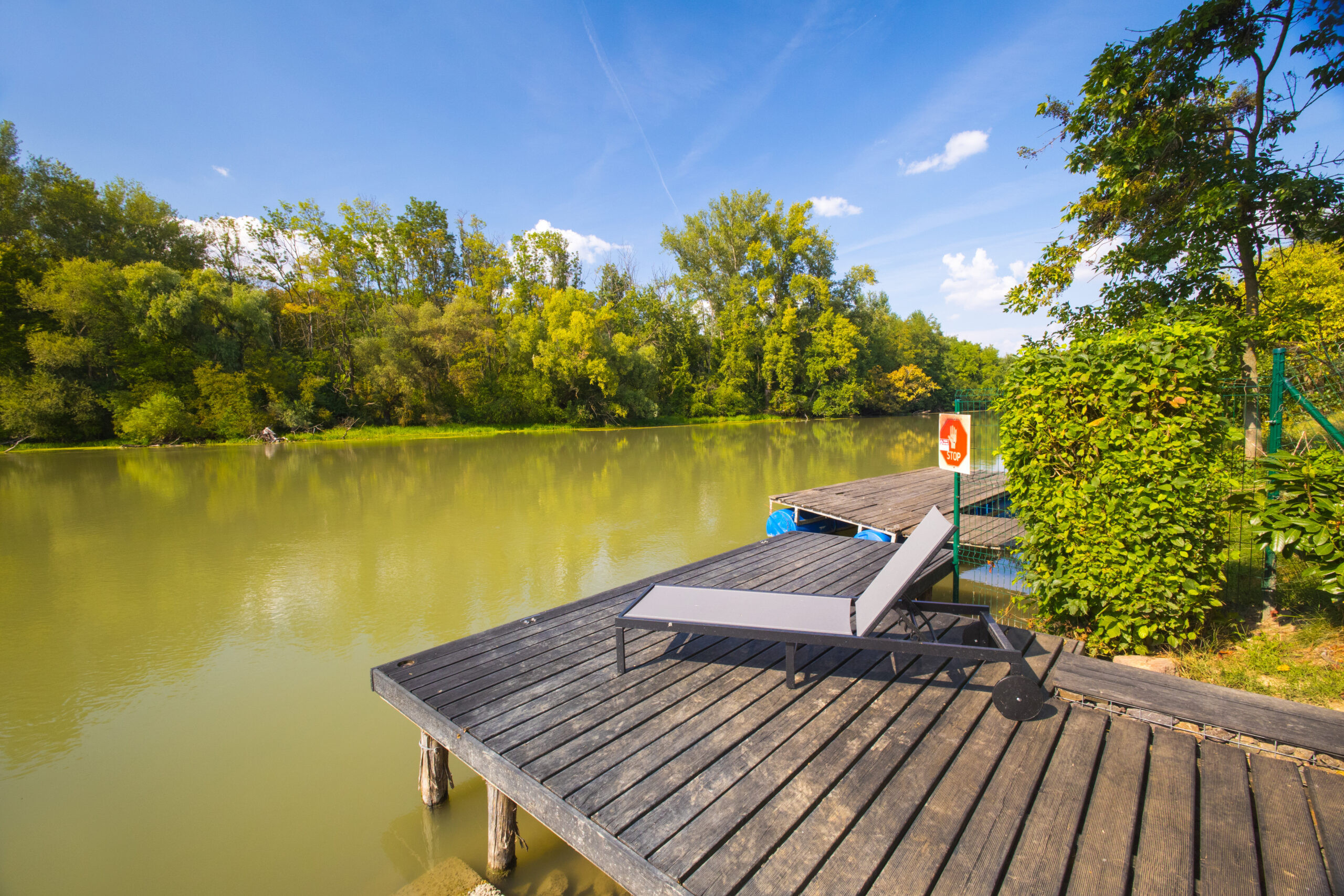 Na predaj jedinečný rekreačný pozemok v povodí Malého Dunaja