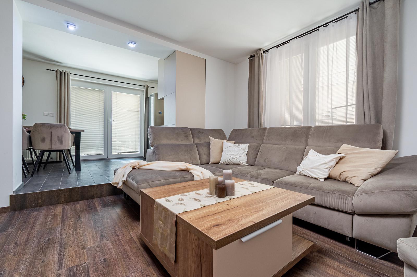 REZERVOVANÉ: Na predaj zariadený 4-izbový rodinný dom v Dolnej Strede