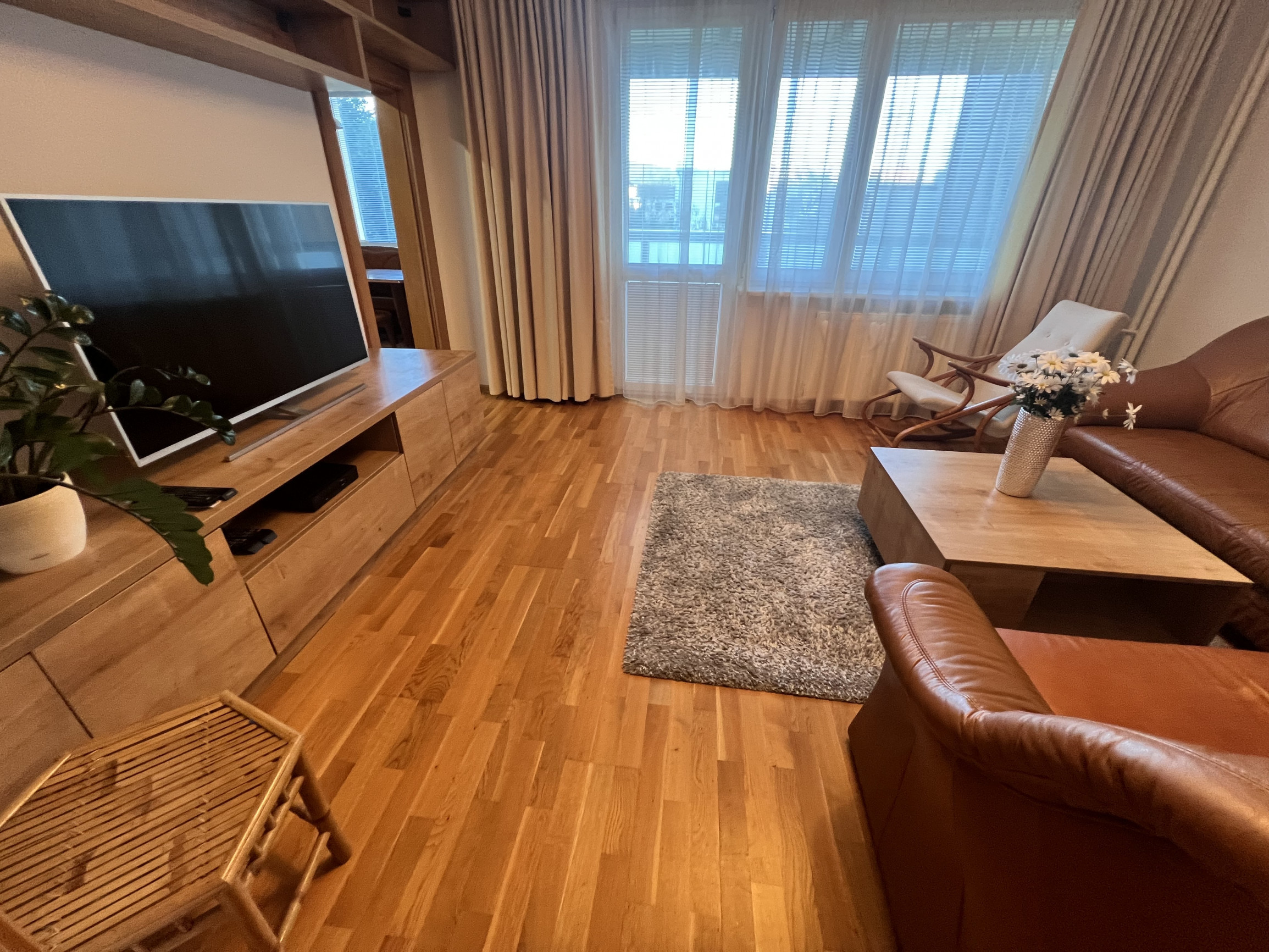 Na prenájom 3-izbový byt s veľkým balkónom v Trenčíne