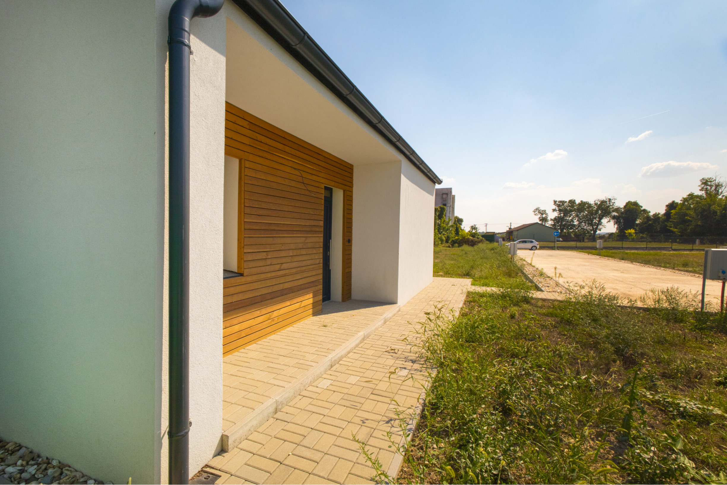 Na predaj rekreačná chata s priestranným pozemkom v obci Blahová