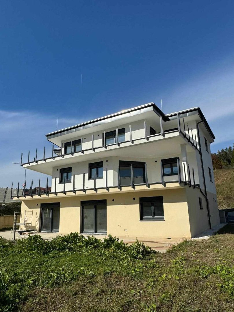 Exkluzívne v ponuke  6 luxusných apartmánov v najkrajšej lokalite Korutánska, v oblasti Villach