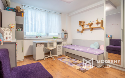 Na prenájom priestranný 3-izbový byt vo vyhľadávanej časti Ružinova