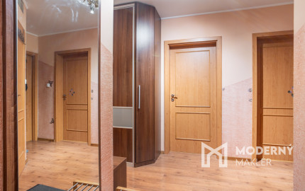 Na prenájom priestranný 3-izbový byt vo vyhľadávanej časti Ružinova