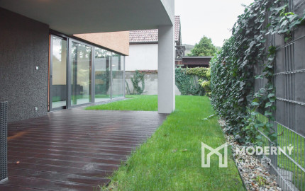 Na predaj exkluzívny 4-izbový rodinný dom priamo pod Devínom