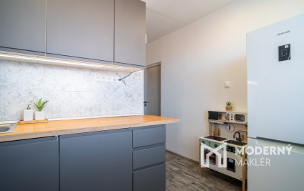 Na prenájom kompletne zariadený 3-izbový byt v Malackách