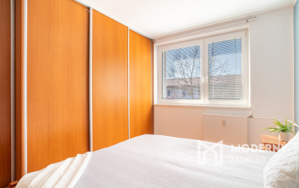 Na prenájom kompletne zariadený 3-izbový byt v Malackách