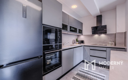 Na predaj novostavba 4-izbového luxusného rodinného domu v obci Dulova Ves – Vlčie doly