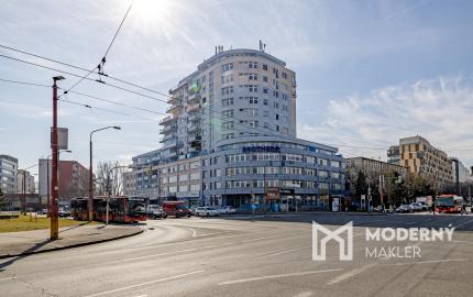 Na prenájom moderný 2-izbový byt kúsok od centra Bratislavy