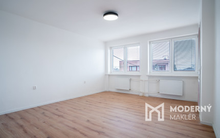 Na predaj štýlovo zrekonštruovaný dvojpodlažný rodinný dom za výhodnú cenu v obci Veľká Mača