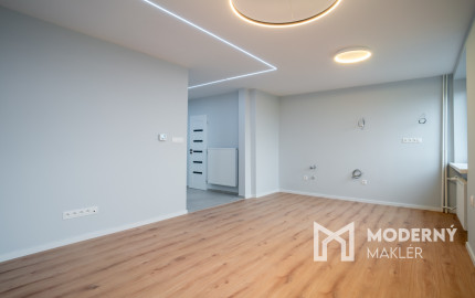 Na predaj štýlovo zrekonštruovaný dvojpodlažný rodinný dom za výhodnú cenu v obci Veľká Mača