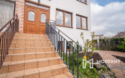 Na predaj štýlovo zrekonštruovaný dvojpodlažný rodinný dom za výhodnú cenu v obci Veľká Mača