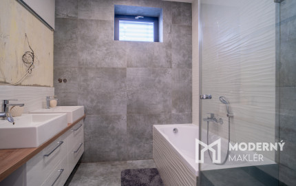 Na predaj exkluzívny 5-izbový rodinný dom v obľúbenej lokalite Trnavy