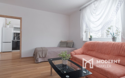 Na predaj 1-izbový byt s parkovacím miestom v Poprade