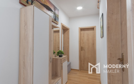 Na predaj 1-izbový byt s parkovacím miestom v Poprade