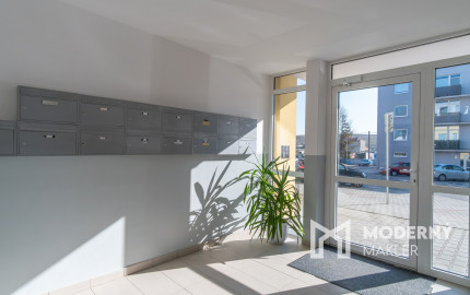 Na predaj 1-izbový byt s parkovacím miestom v Poprade