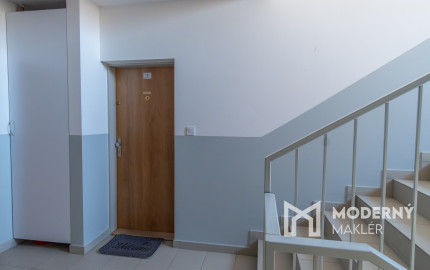 Na predaj 1-izbový byt s parkovacím miestom v Poprade