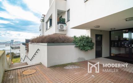 REZERVOVANÉ: Na predaj 2-izbový byt vo vyhľadávanej lokalite Koliba