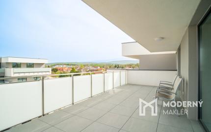 Na prenájom kompletne zariadený 2-izbový byt v Stupave