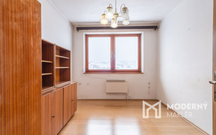 REZERVOVANÉ: Na predaj útulný 2-izbový byt v malebných Hybiach v pokojnej lokalite