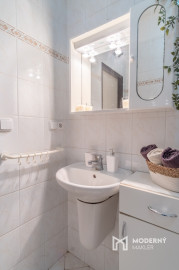 REZERVOVANÉ: Na predaj útulný 2-izbový byt v malebných Hybiach v pokojnej lokalite