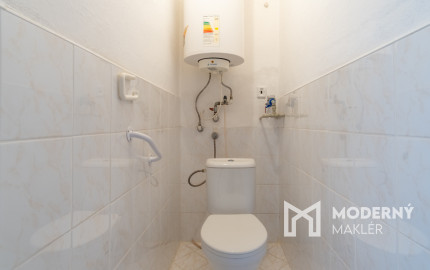 REZERVOVANÉ: Na predaj útulný 2-izbový byt v malebných Hybiach v pokojnej lokalite