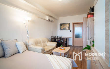 REZERVOVANÝ: Na predaj 1-izbový byt na Račianskej ulici s investičnou perspektívou