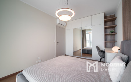 Na prenájom 2-izbový byt so šatníkom v Eurovea Tower – Bratislava