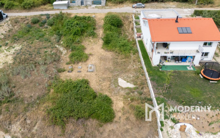 Na predaj pozemok vo viniciach v Pezinku - Grinava