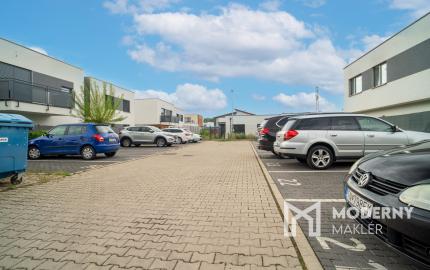 REZERVOVANÉ: Na predaj moderný 2-izbový byt v Kostolišti