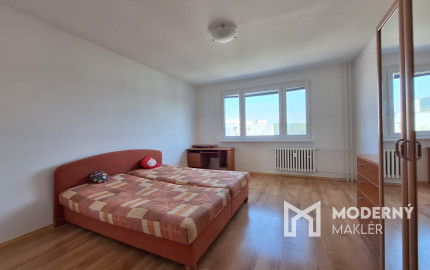 Na predaj 3-izbový byt s loggiou na sídlisku Hájik v Žiline