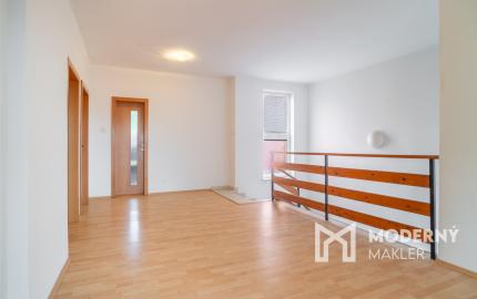 Na prenájom 5-izbový rodinný dom s udržiavanou záhradou v bratislavskej časti Kramáre