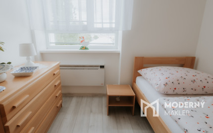 Na predaj kompletne zrekonštruovaný 2-izbový byt v Kotešovej