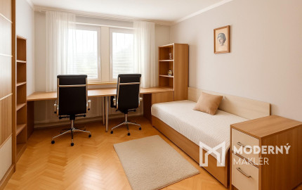 Na predaj kompletne zariadený 3-izbový byt v Rakovej