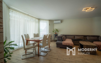 Na predaj 5-izbový rodinný dom v obci Dvorníky