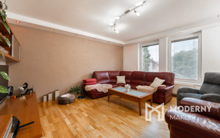 Na predaj rodinný dom s bazénom v Kysuckom Novom Meste