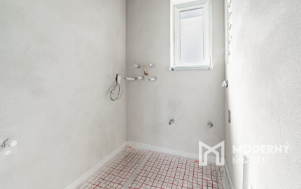 Na predaj moderný 4-izbový rodinný dom v Šoporni