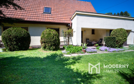 Na predaj 6-izbový rodinný dom v obci Podkriváň