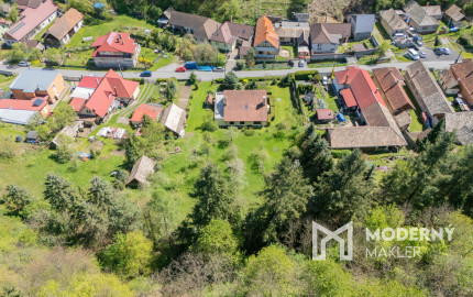 Na predaj 6-izbový rodinný dom v obci Podkriváň