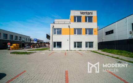 Na prenájom jedno podlažie polyfunkcie na Zavarskej ulici v Trnave