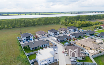 Na predaj 3-izbový prízemný byt v Trstenej na Ostrove