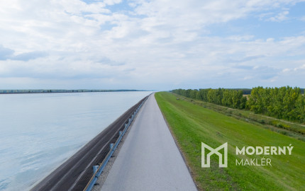 Na predaj 3-izbový prízemný byt v Trstenej na Ostrove